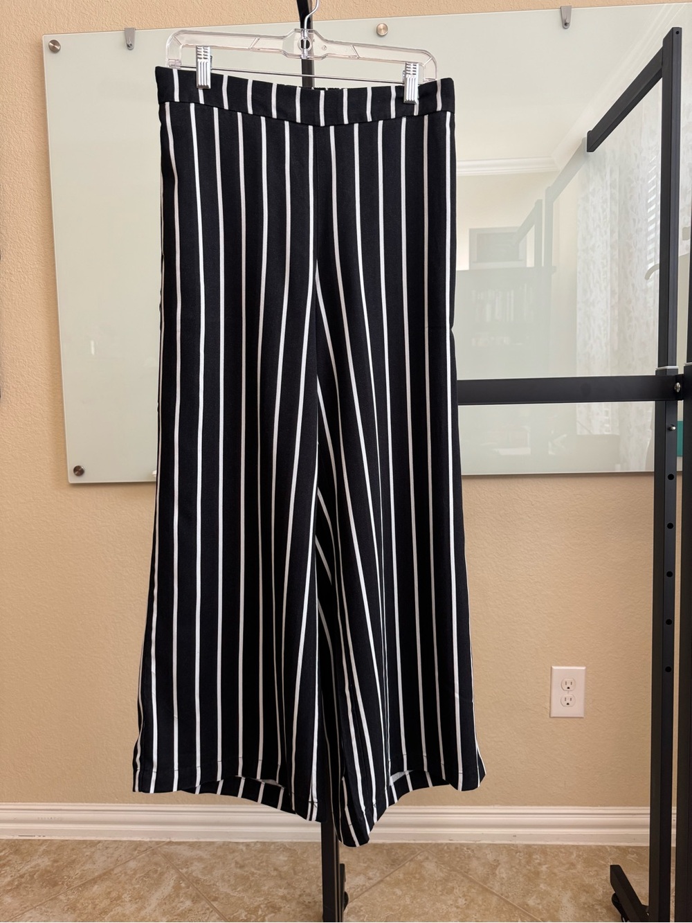 Old Navy petite medium Summer Pants